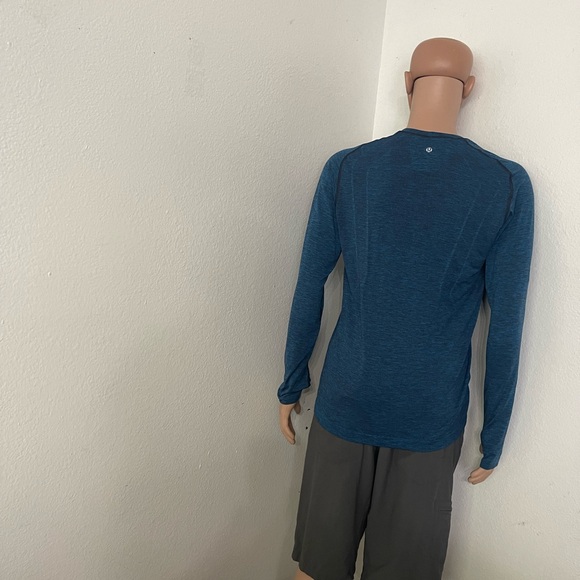 Lululemon Metal Vent Tech Long Sleeve-Size M - Picture 9 of 15